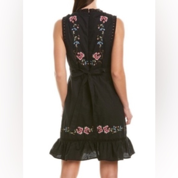 Stellah Embroidered Placement & Lace Black Dress Size Large - Picture 15 of 16